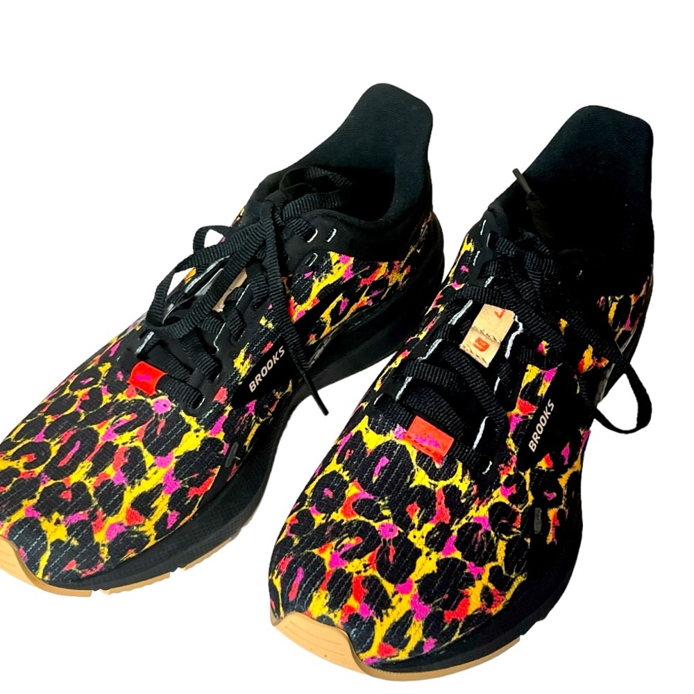 BROOKS LAUNCH 9 RUNNING SHOE-SIZE 5 1/2